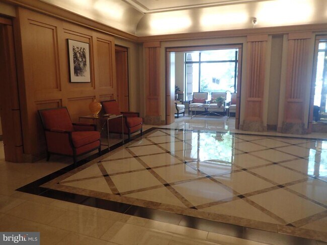 Primary Photo - 601 Pennsylvania Ave NW