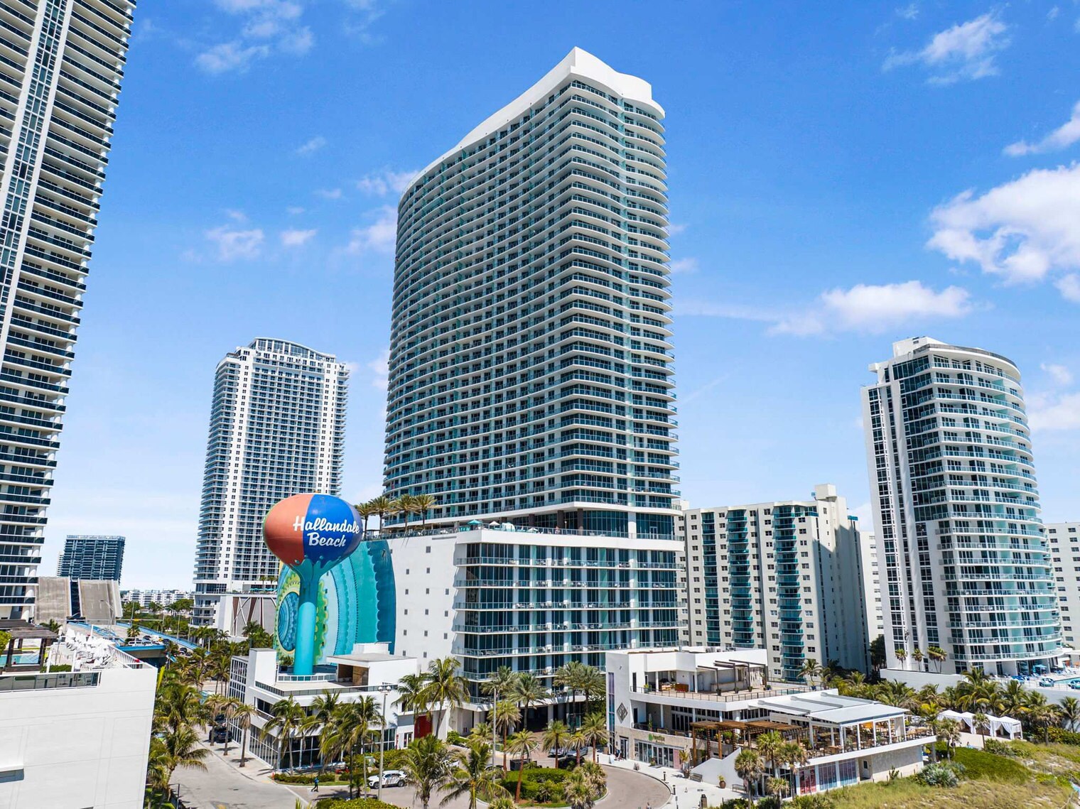 Building Photo - 4111 S Ocean Dr