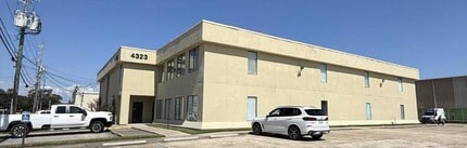 Building Photo - 4323 Division Street