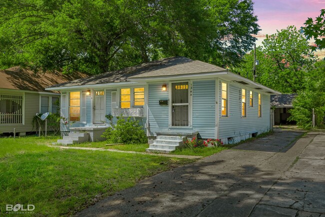 Building Photo - 134 E Herndon St