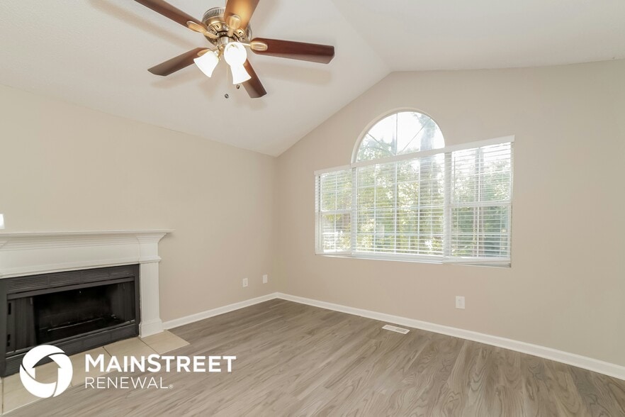 Building Photo - 336 Browning Cir