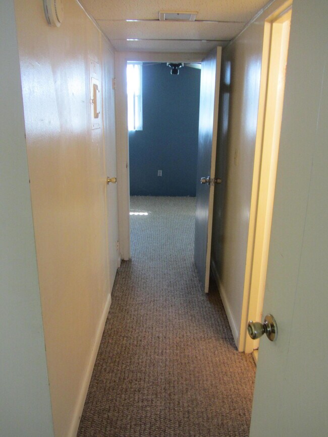 Building Photo - 300 Miracle Strip Pkwy