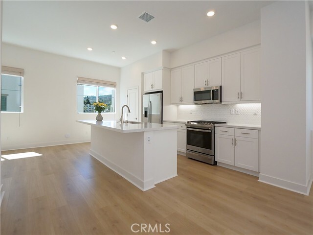 Building Photo - 1645 Hornet Dr