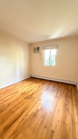 Building Photo - 68 Washington Ave N