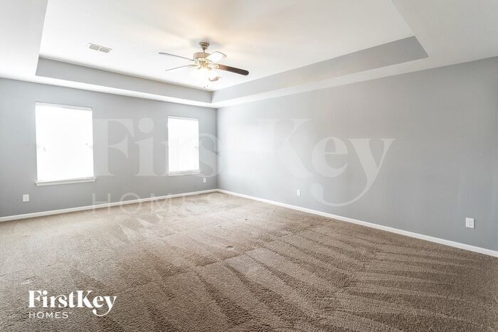 Building Photo - 153 Basket Grass Ln