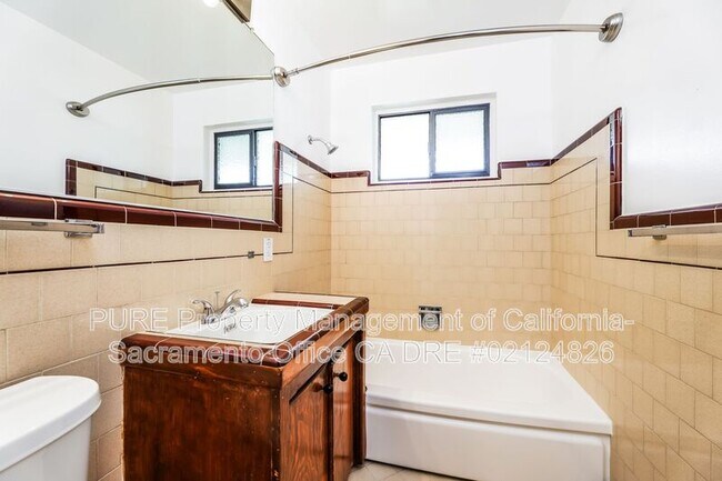 Building Photo - 2324 Gila Way