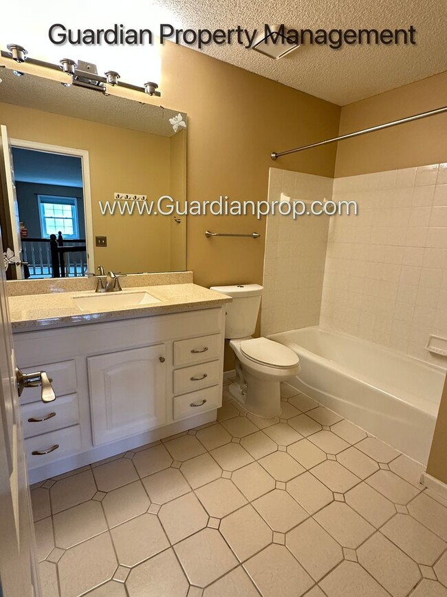 Building Photo - Eagan Single Family Home, Office, Deck, Patio, 2 Car Garage, Available Late July/Aug