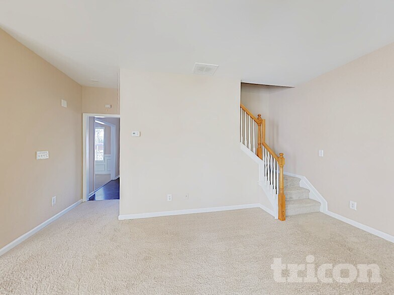 Building Photo - 1061 Wallace Hill Ridge SE