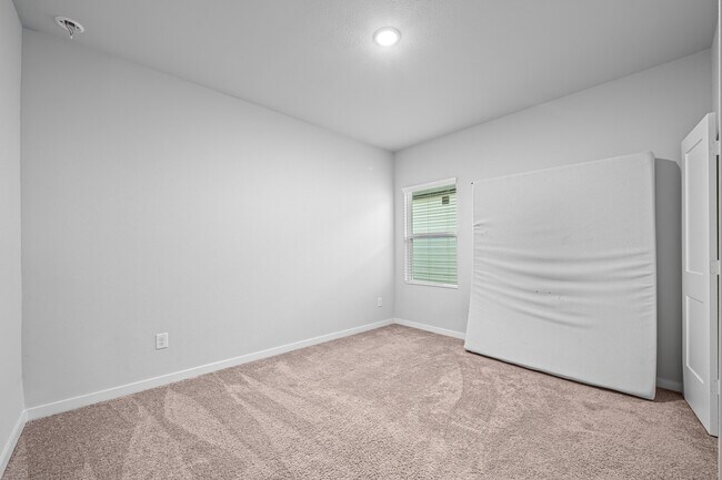 Building Photo - 11617 Whirlaway Dr