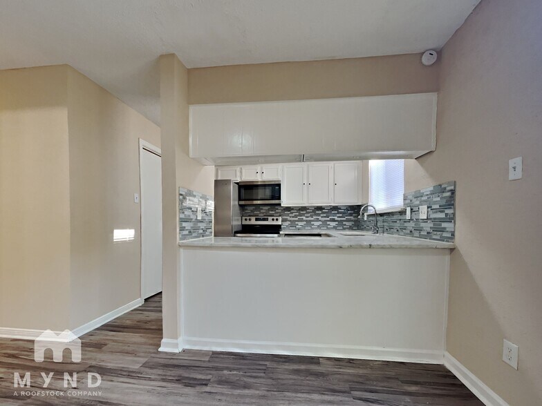 Building Photo - 5834 Twisted Pine Ct