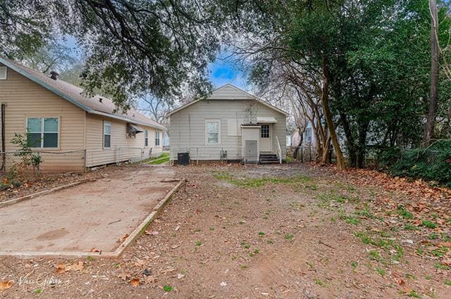 Building Photo - 615 Yarborough St