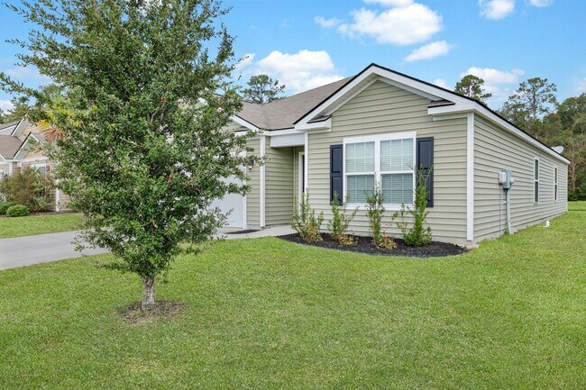 Building Photo - Bright & Spacious 4-Bedroom Home in Savannah’s Godley Park