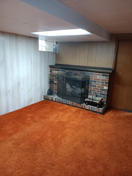 Building Photo - 506 Parker Ave