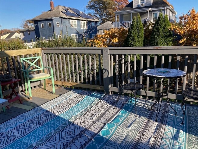 Building Photo - 234 Kennebec St