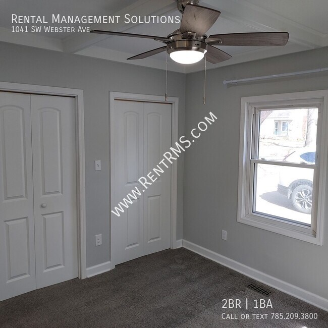 Building Photo - 1041 SW Webster Ave