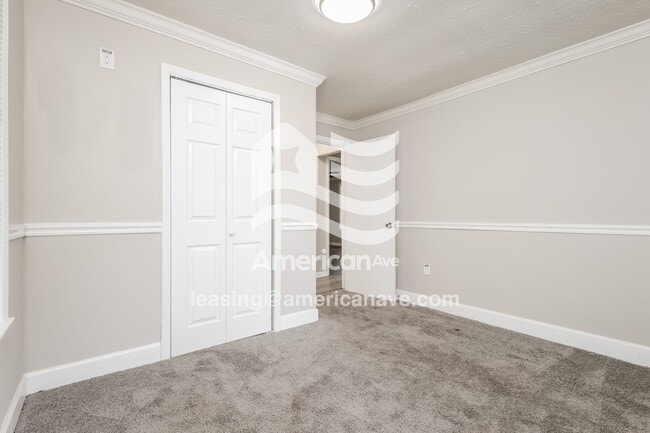 Building Photo - 7728 Aurora Dr