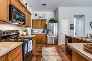 Building Photo - 305 Highland Glen Trail