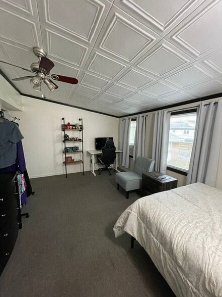 Building Photo - 506 Penn St