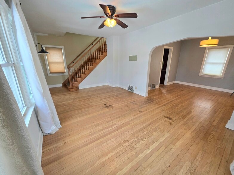 Building Photo - 4017 S 1st St