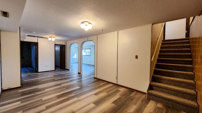 Building Photo - House with Garage and Large Yard in Lolo