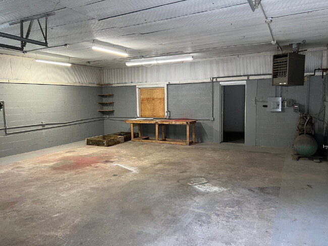 Building Photo - 15399 AR-12