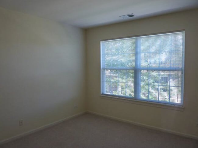 Building Photo - 1250 Georgetown Way