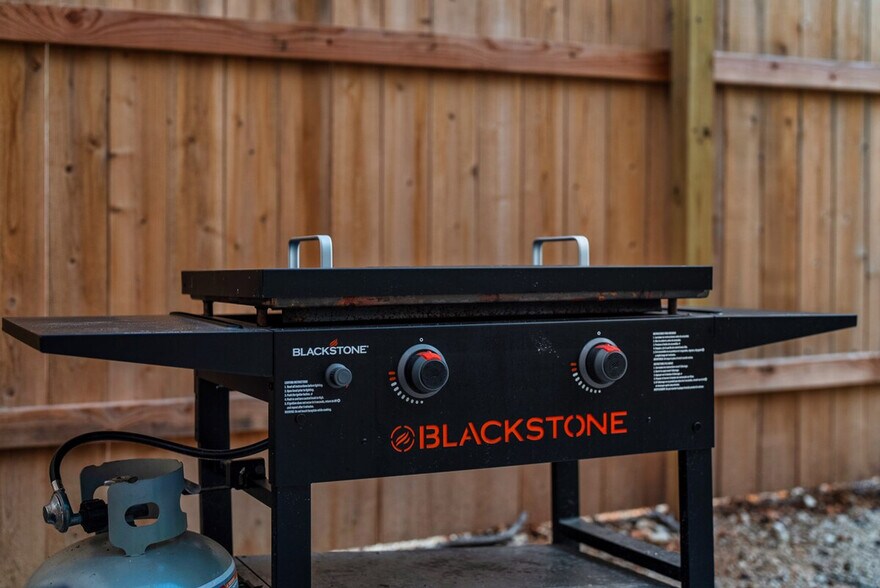 Building Photo - 55 York Creek Rd