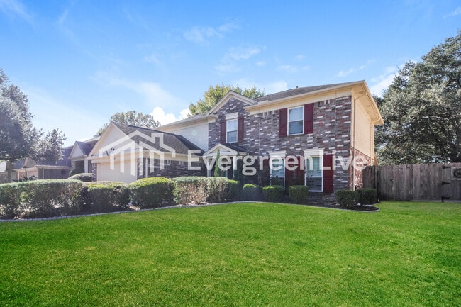 Building Photo - 918 Long Prairie Dr