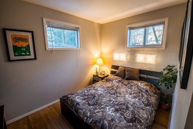 Building Photo - Immaculate 3 Bedroom SFH in Owings Mills!