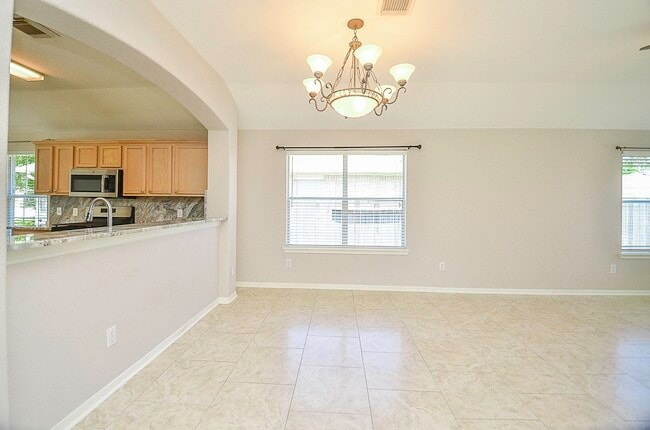 Building Photo - 14618 Rochelle Ct
