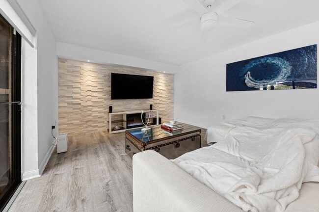 Building Photo - 7117 71st Way