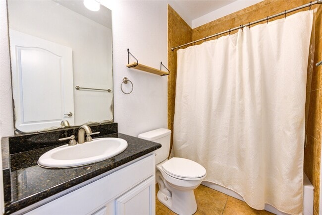 Building Photo - 5701 Kiam St