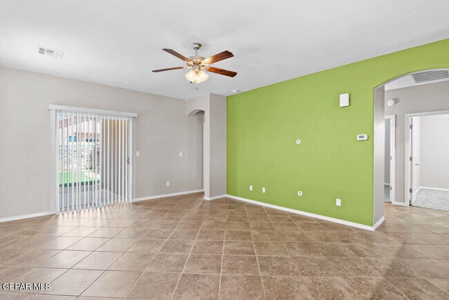 Building Photo - 14229 Bluesky Point Ct
