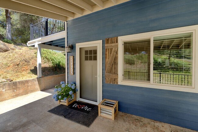 Building Photo - Private Gated 3BD/2BA Home on Acreage – Close to Bear River Highschool