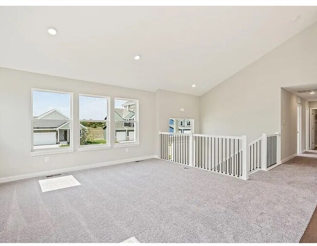 Building Photo - 3545 Corbin Dr