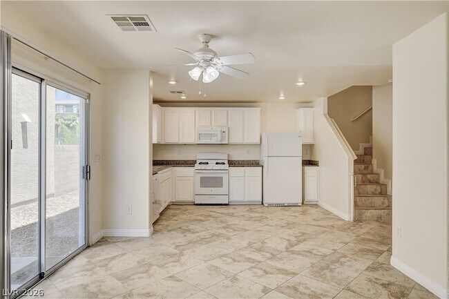 Building Photo - 4208 Perfect Drift St