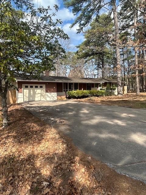 Building Photo - 6 Oxford Ln