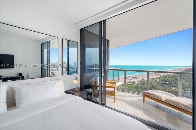 Building Photo - 2201 Collins Ave