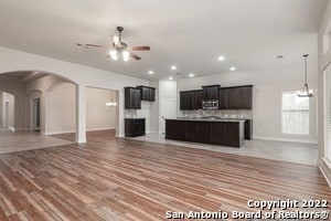 Building Photo - 13822 Benedetta