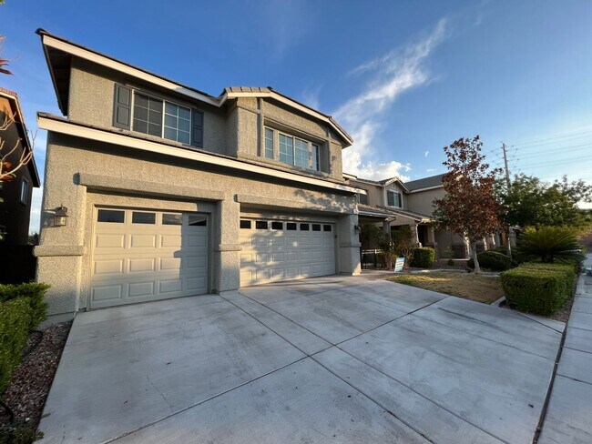 Building Photo - **COMING SOON** UPGRADED 5BD/3.5BA SUMMERLIN HOME W/ POOL!