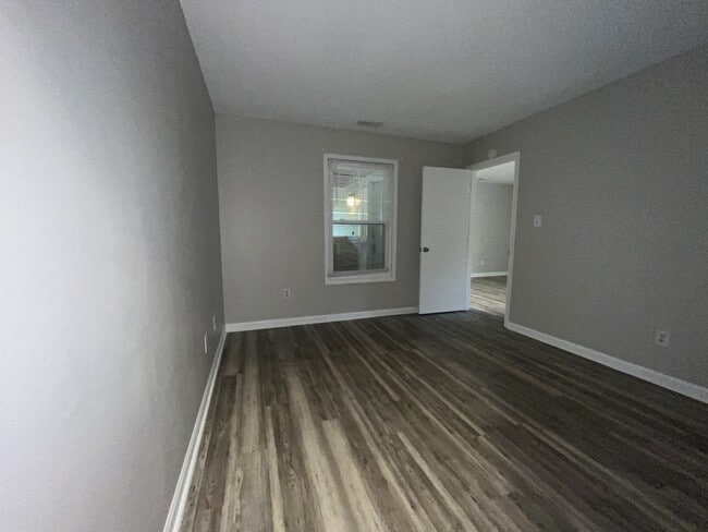 Building Photo - 3561 Mill Run