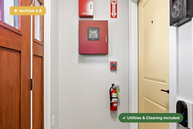 Building Photo - Furnished Private Bedroom in East Boston