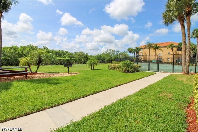 Building Photo - 8659 River Homes Lane