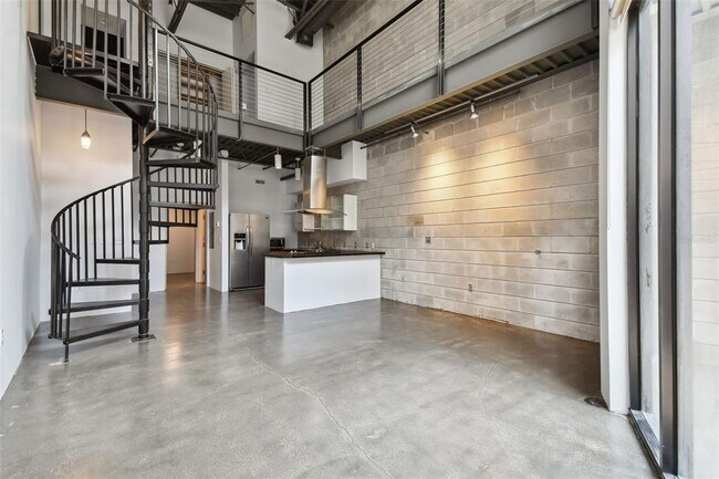 Building Photo - 217 N 12th St