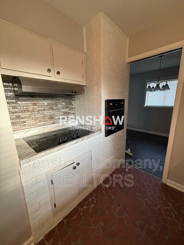 Building Photo - 3015 Laurencekirk Rd