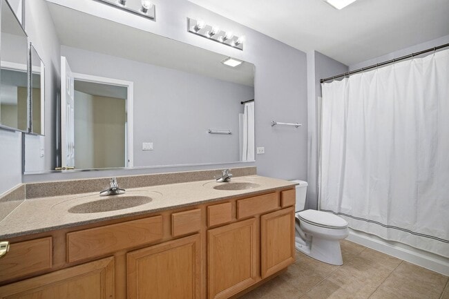 Building Photo - 408 N White Deer Trail