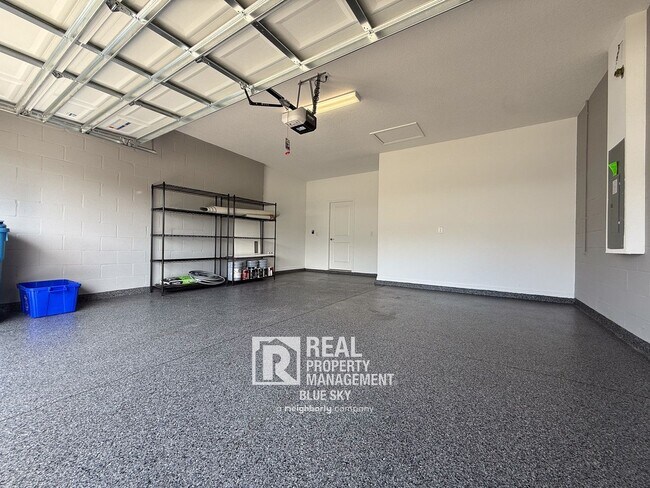 Building Photo - 20949 Cherry River Rd