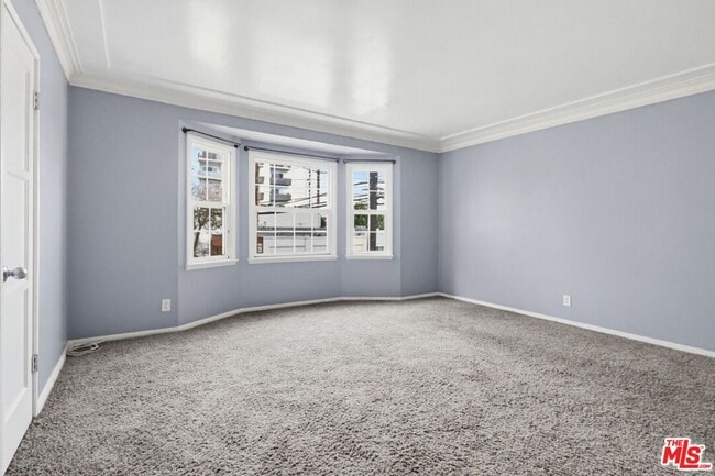 Building Photo - 1255 S Crescent Heights Blvd