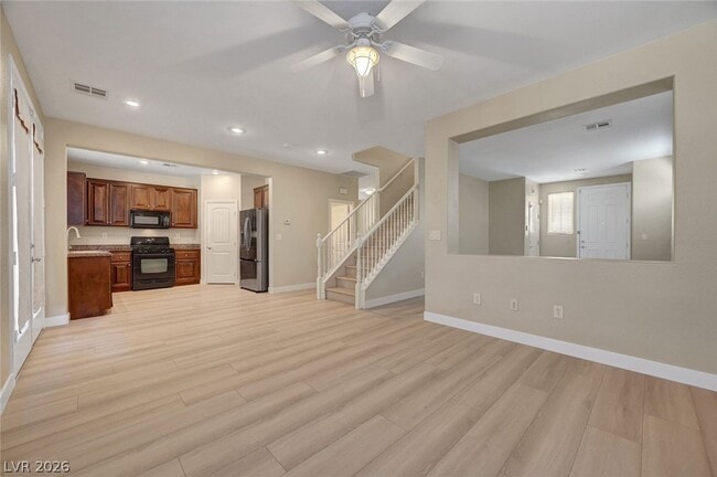 Building Photo - 5385 Bristol Bend Ct