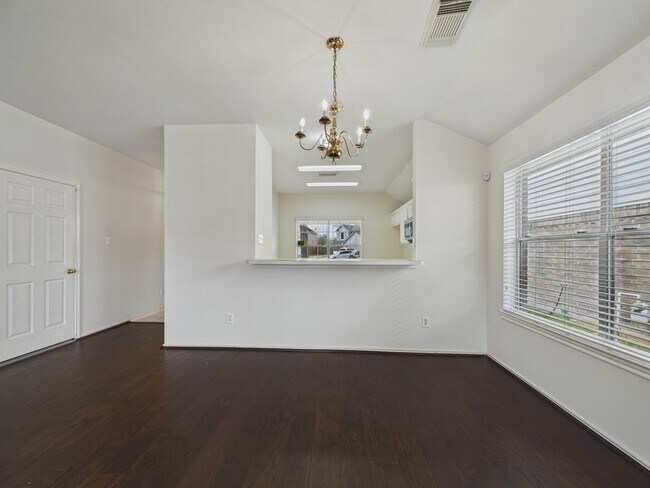 Building Photo - 1151 Andover Dr